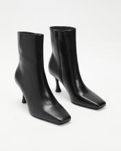 photograph of AERE boot in black
